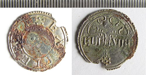 Penny - Eadwig (Two line type) obverse