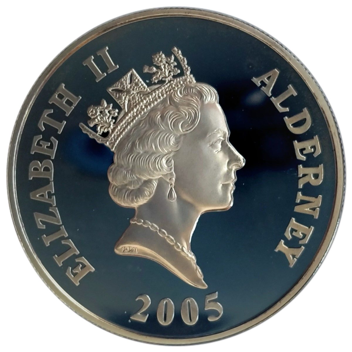 Alderney 5 Pounds - Elizabeth II End of World War II; Silver Proof obverse