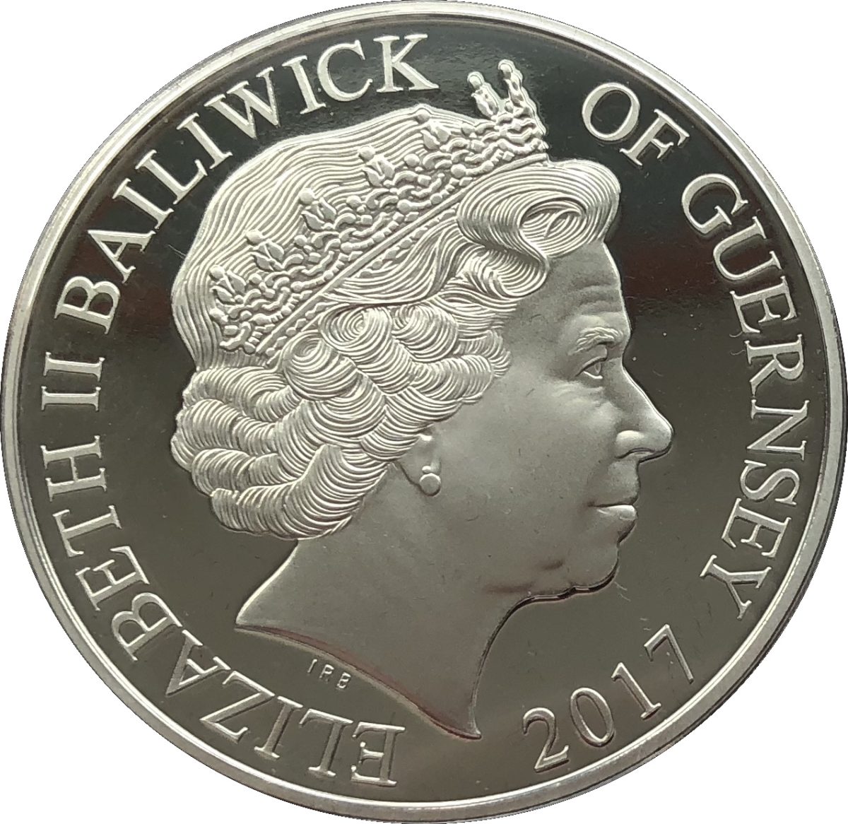 Guernsey 5 Pounds - Elizabeth II Sapphire Jubilee; Proof with blue crystal inset obverse