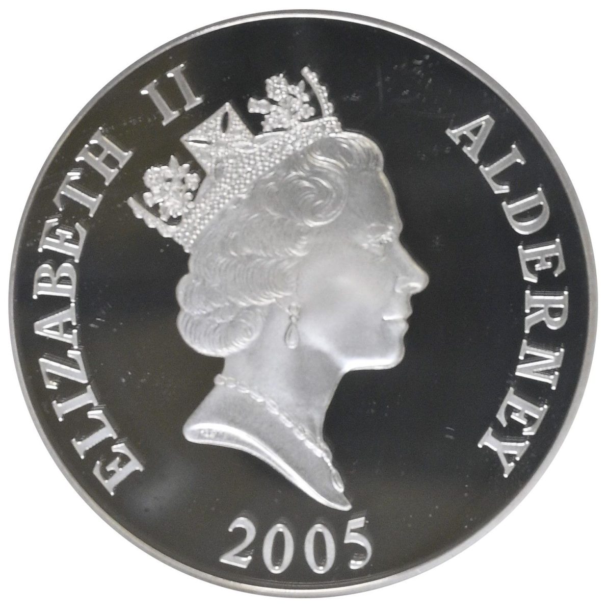 Alderney 10 Pounds - Elizabeth II WWII Liberation obverse