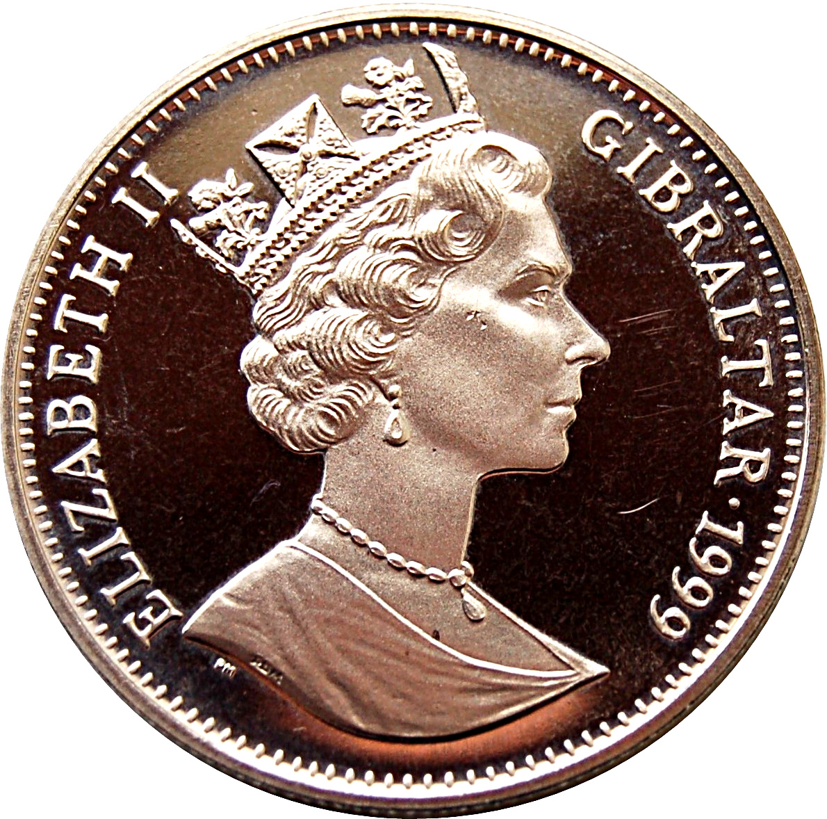 Gibraltar 1 Crown - Elizabeth II The year of the Rabbit; Peter Rabbit obverse