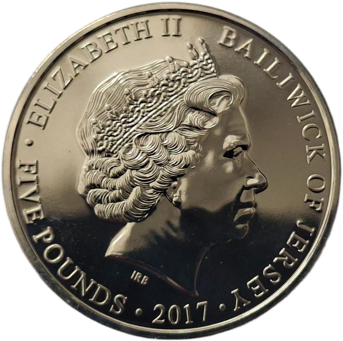 Jersey 5 Pounds - Elizabeth II Remembrance Day 2017 obverse