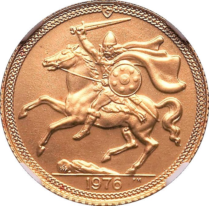 Isle of Man ½ Sovereign - Elizabeth II Viking Warrior