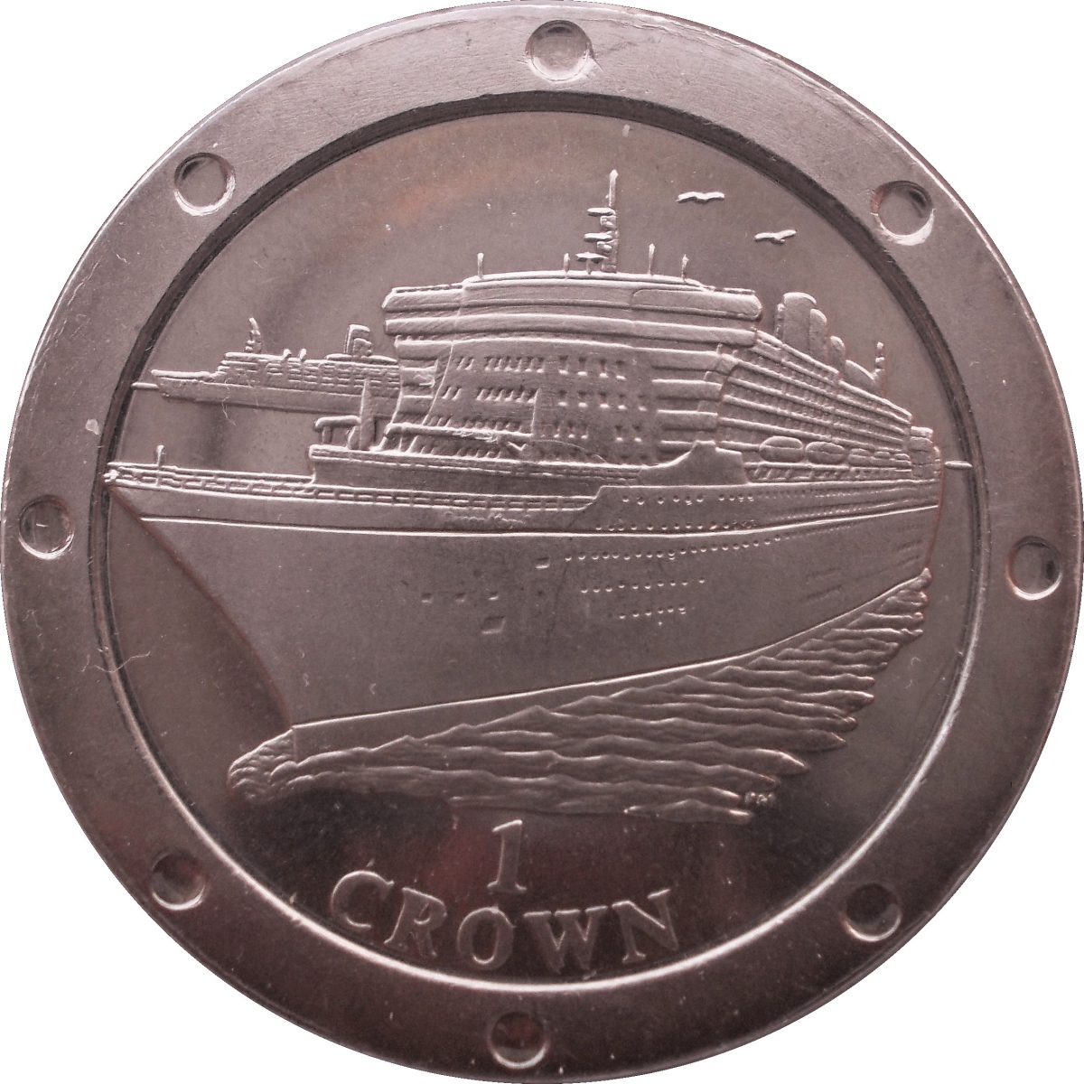 Isle of Man 1 Crown - Elizabeth II Ocean Liner Queen Mary II reverse