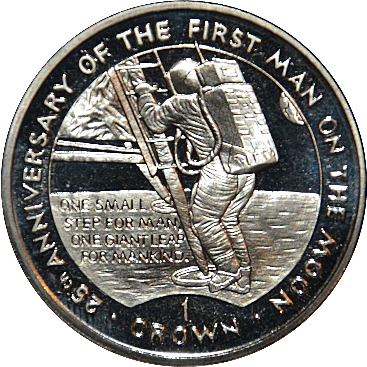 Gibraltar 1 Crown - Elizabeth II First Man on the Moon - One Small Step reverse
