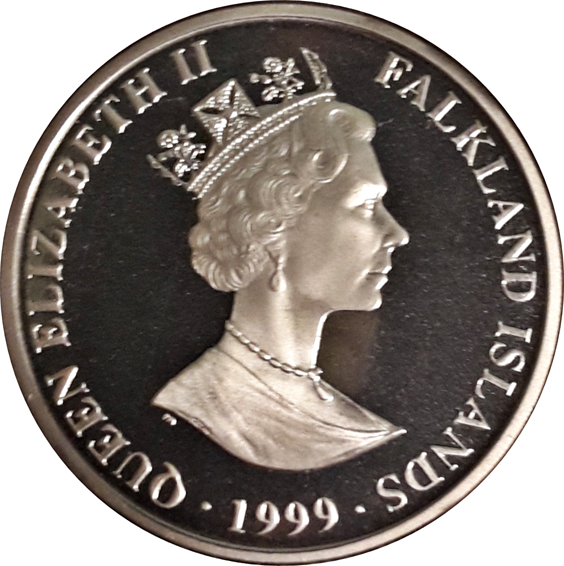 Falkland Islands 2 Pounds - Elizabeth II Sir Ernest Henry Shackleton; Silver proof issue obverse