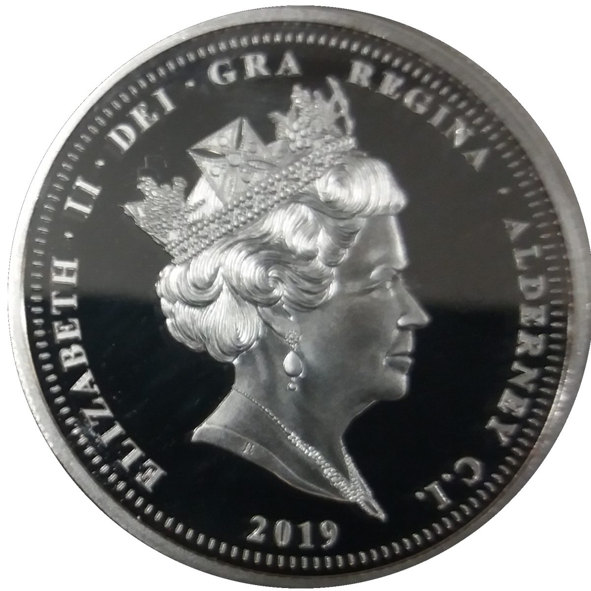 Alderney 5 Pounds - Elizabeth II 2019 Remembrance Day; Coloured obverse