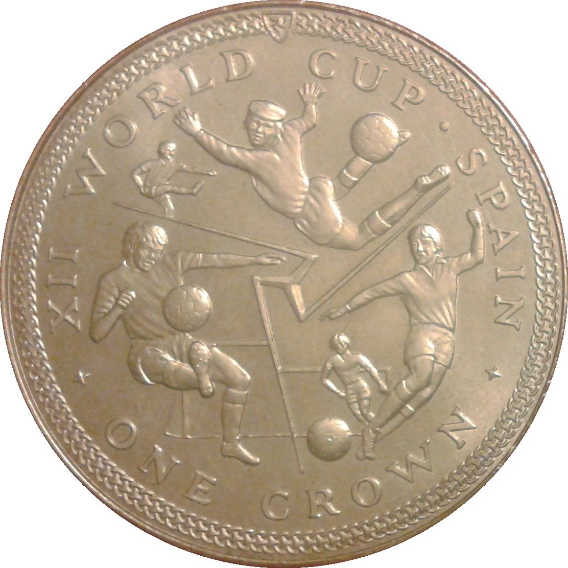 Isle of Man 1 Crown - Elizabeth II World Cup - 3 scenes reverse