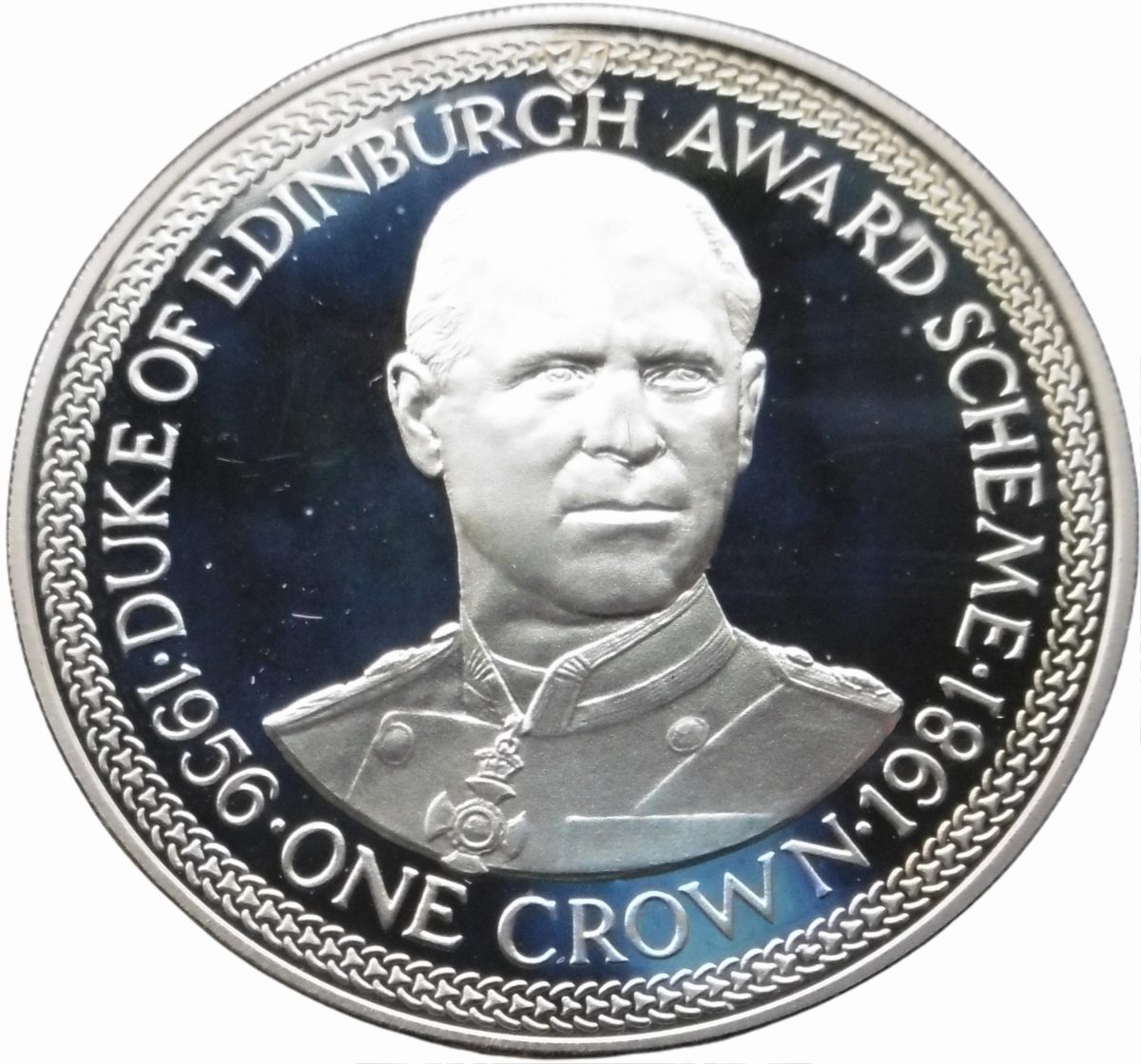 Isle of Man 1 Crown - Elizabeth II Duke of Edinburgh Award Scheme - Duke; Silver reverse