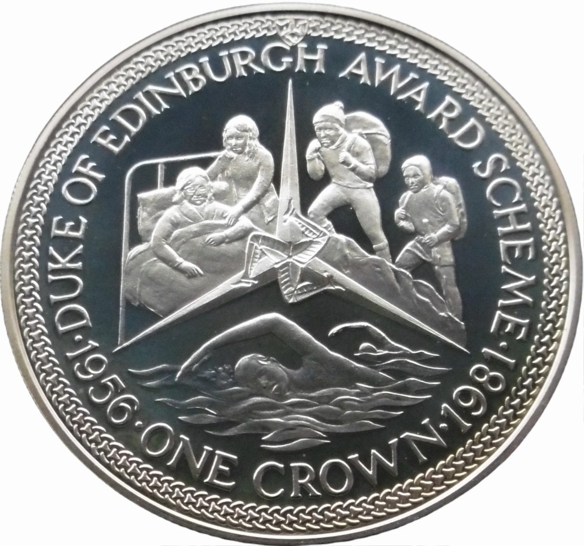 Isle of Man 1 Crown - Elizabeth II Duke of Edinburgh Award Scheme - activities; Silver