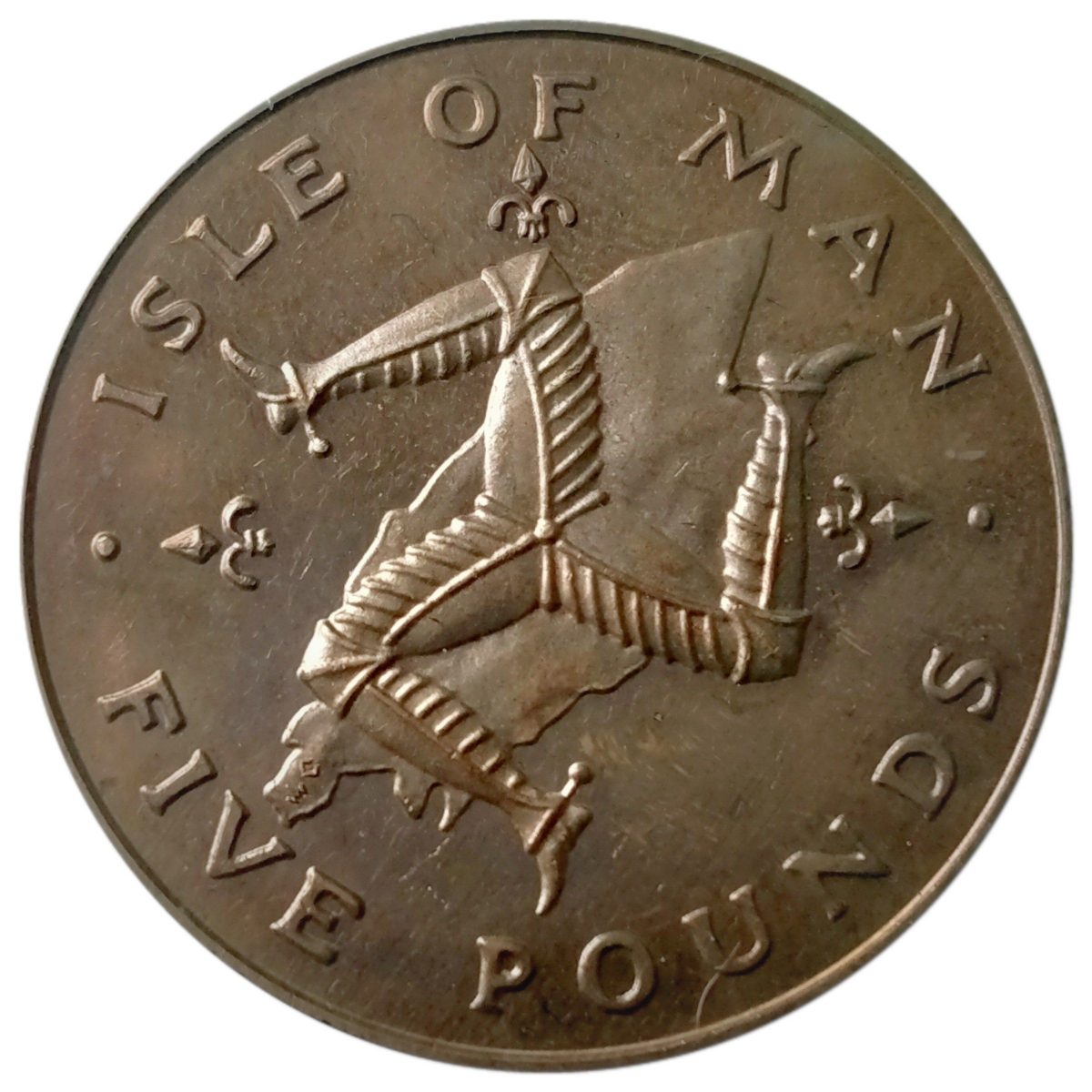 Isle of Man 5 Pounds - Elizabeth II Triskelion on map