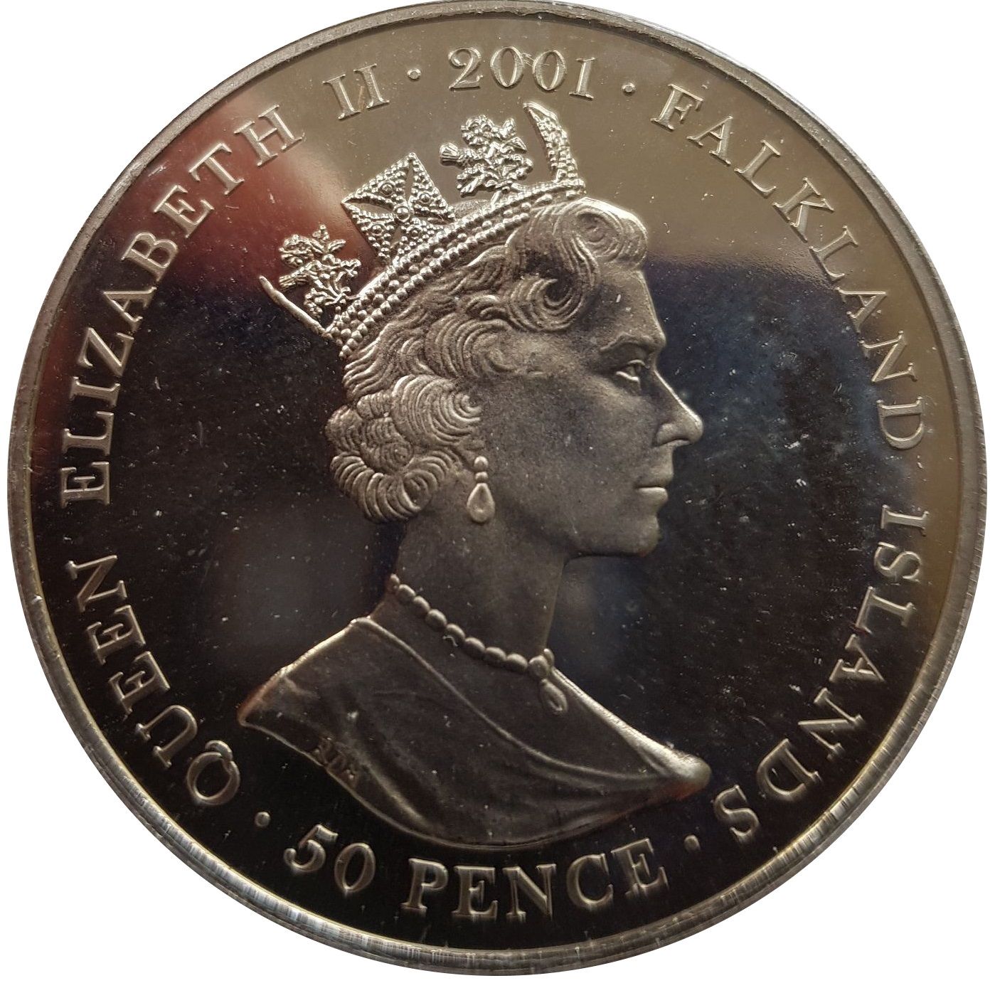 Falkland Islands 50 Pence - Elizabeth II Charles II obverse