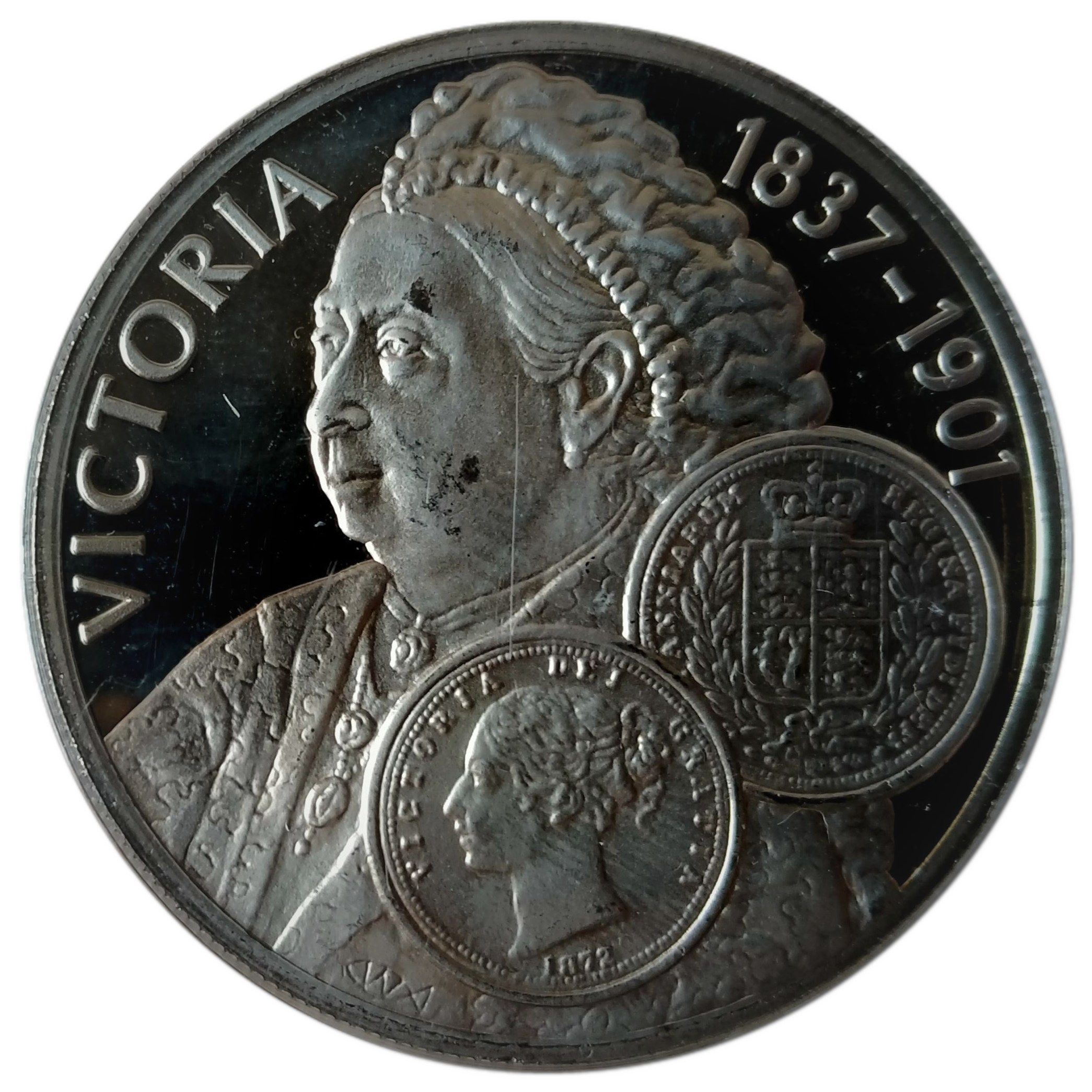 Falkland Islands 50 Pence - Elizabeth II Queen Victoria