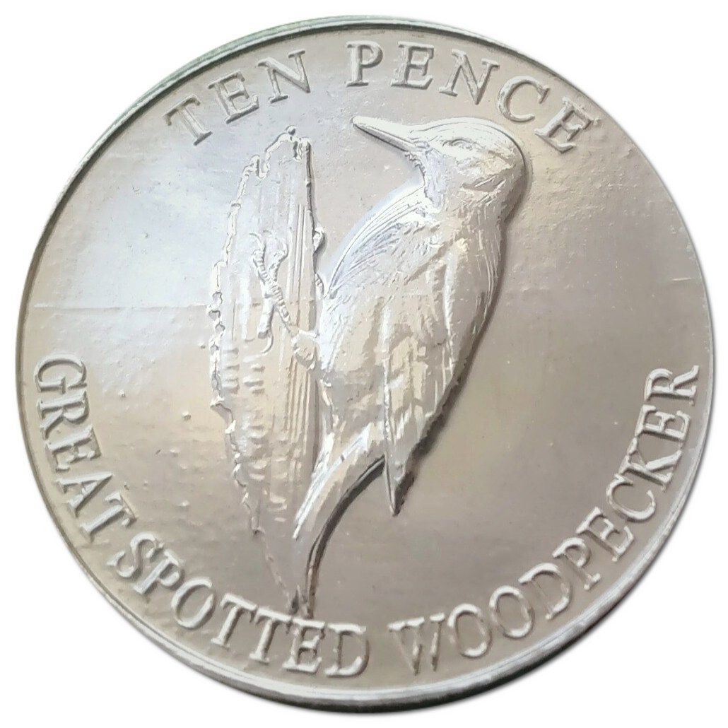 Guernsey 10 Pence - Elizabeth II Great Spotted Woodpecker reverse