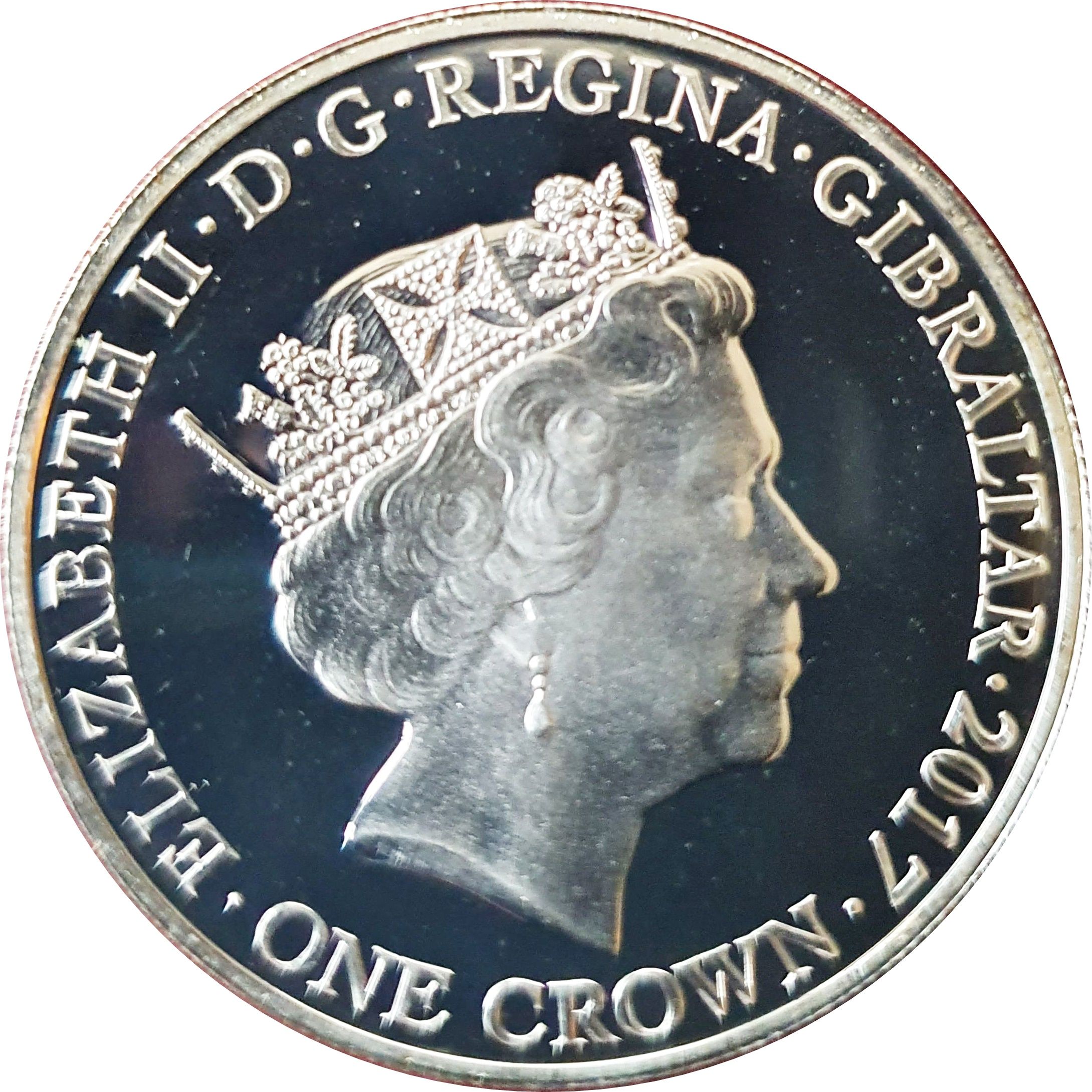 Gibraltar 1 Crown - Elizabeth II Remembrance obverse