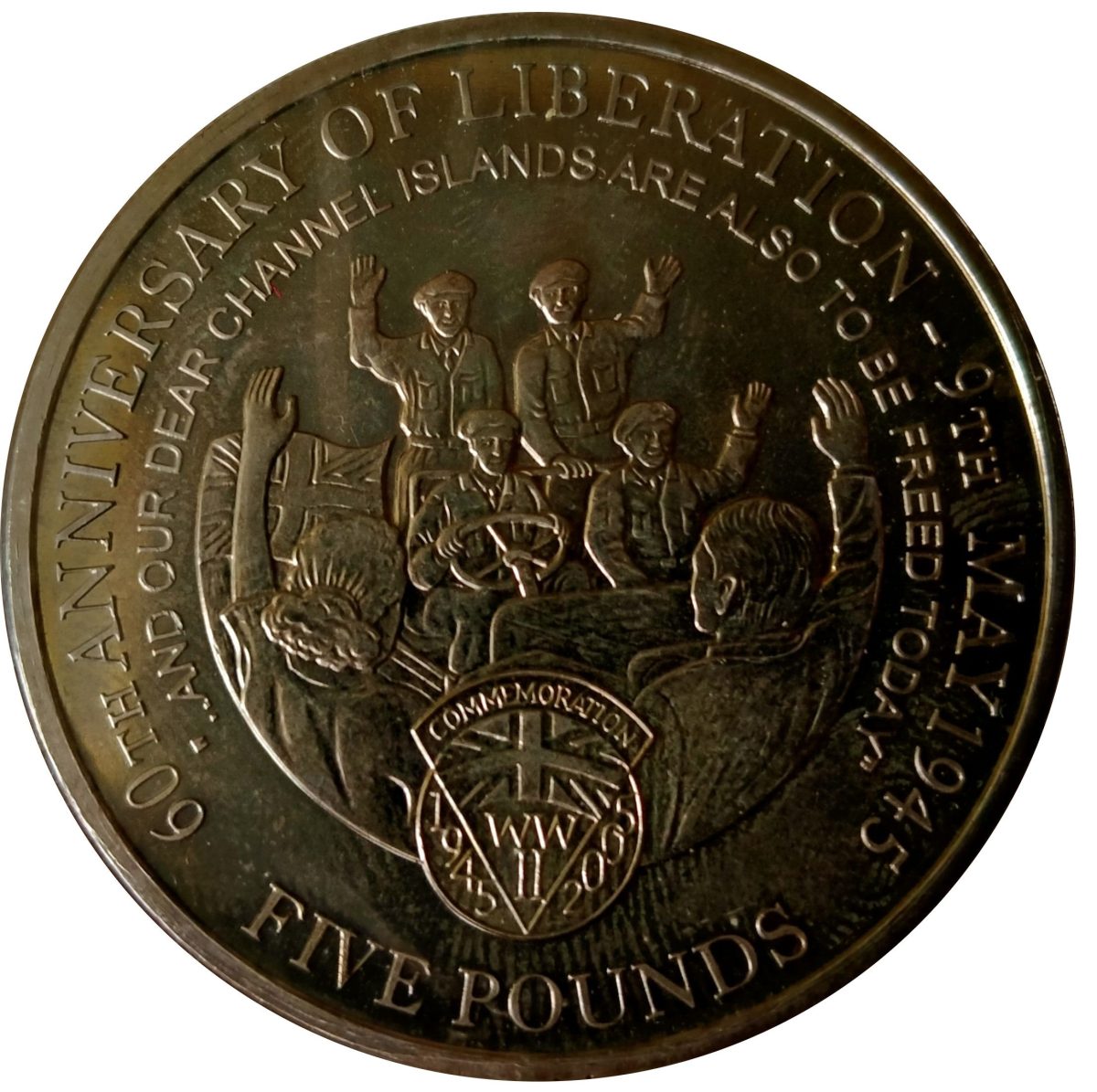 Guernsey 5 Pounds - Elizabeth II WWII Liberation reverse