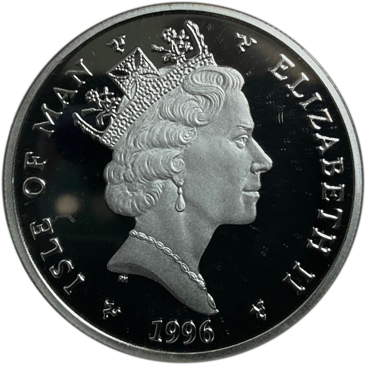 Isle of Man 5 Pounds - Elizabeth II European Football Championship; Silver Proof obverse
