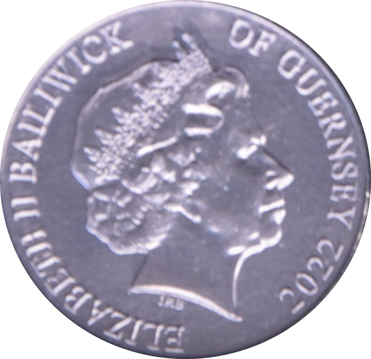 Guernsey 10 Pence - Elizabeth II Common Buzzard obverse