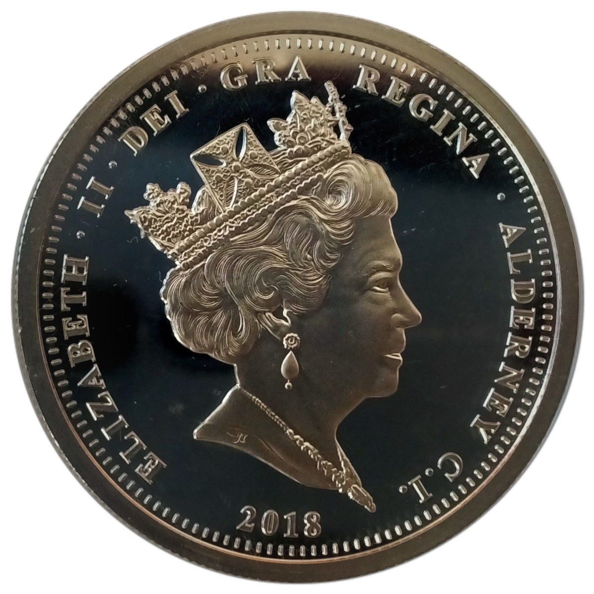 Alderney 5 Pounds - Elizabeth II End of Great War obverse