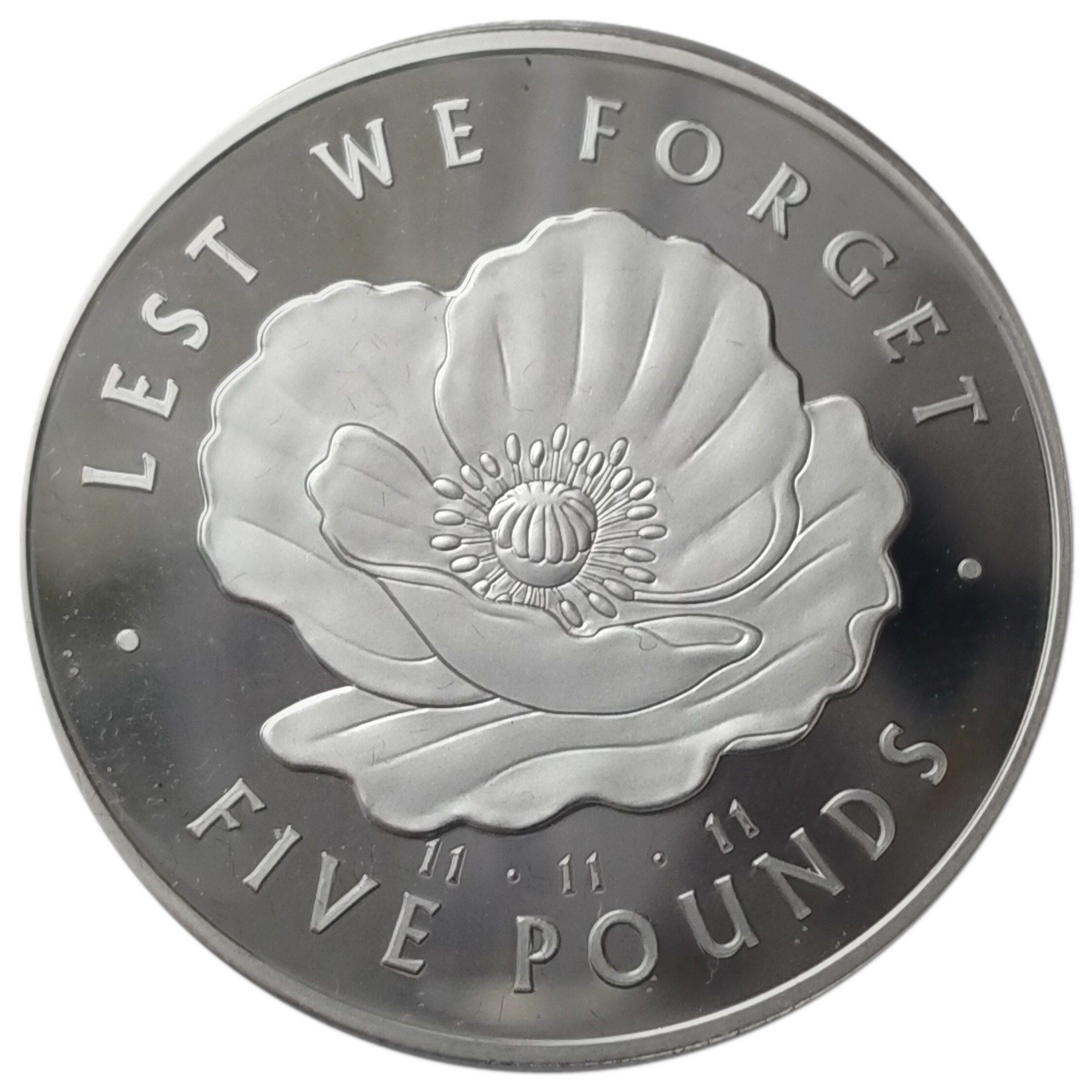 Tristan da Cunha 5 Pounds - Elizabeth II Remembrance Day; Silver Plated reverse