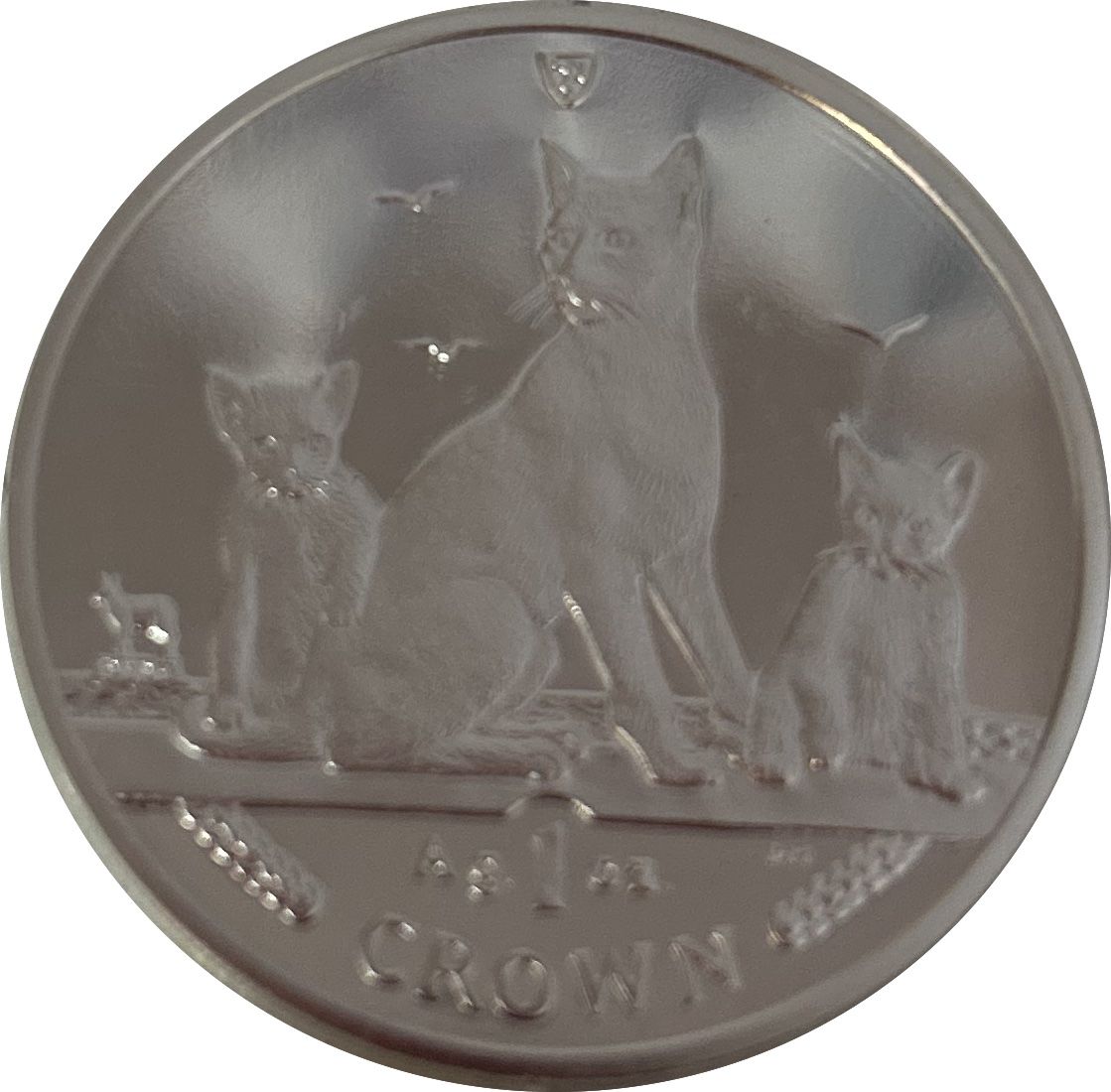 Isle of Man 1 Crown - Elizabeth II Havana Brown Cat; Silver reverse