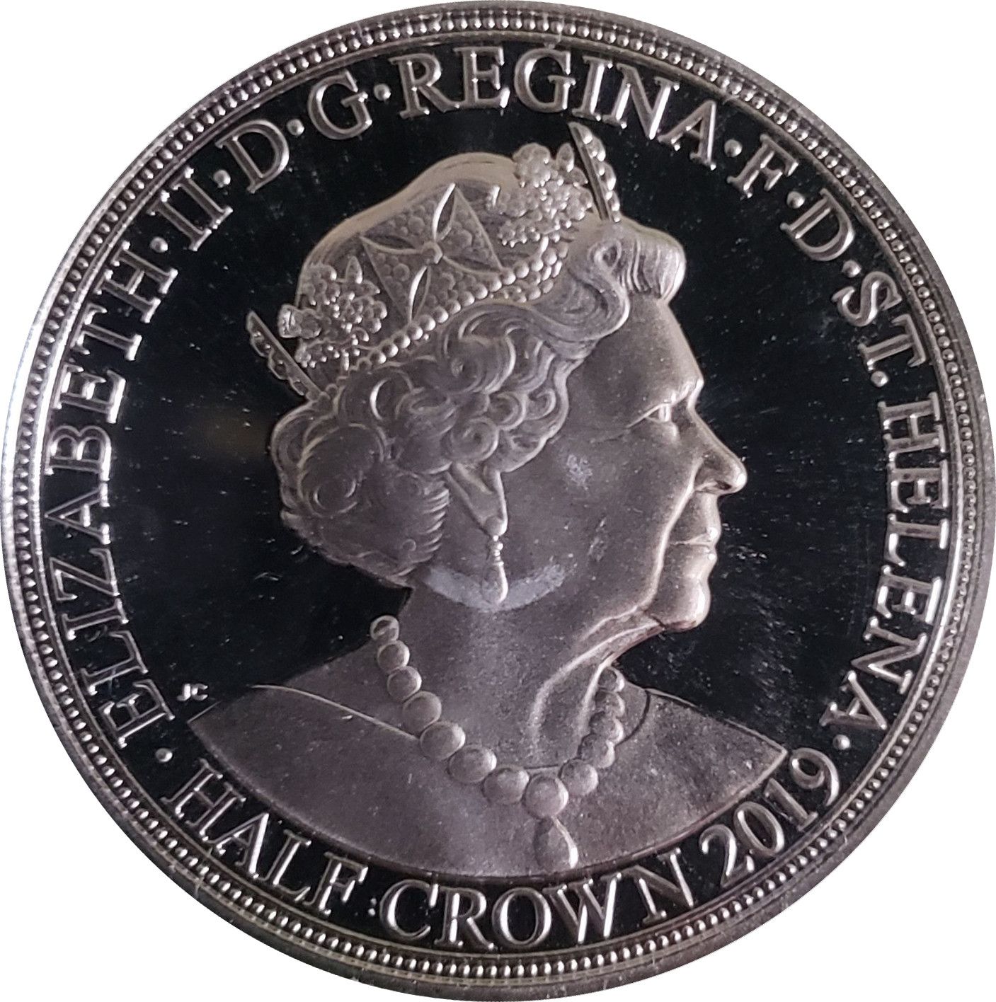 Saint Helena ½ Crown - Elizabeth II 250th anniversary Wellington obverse