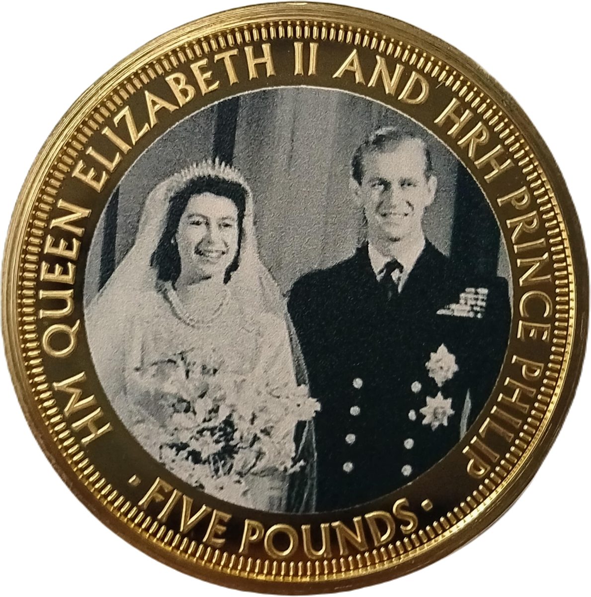 Alderney 5 Pounds - Elizabeth II Platinum Wedding of Queen Elizabeth II and Prince Philip - Wedding photo