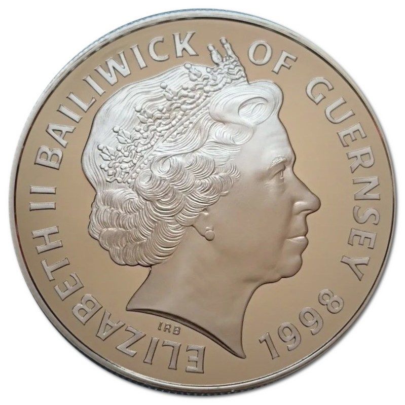 Guernsey 5 Pounds - Elizabeth II RAF; Silver Proof obverse