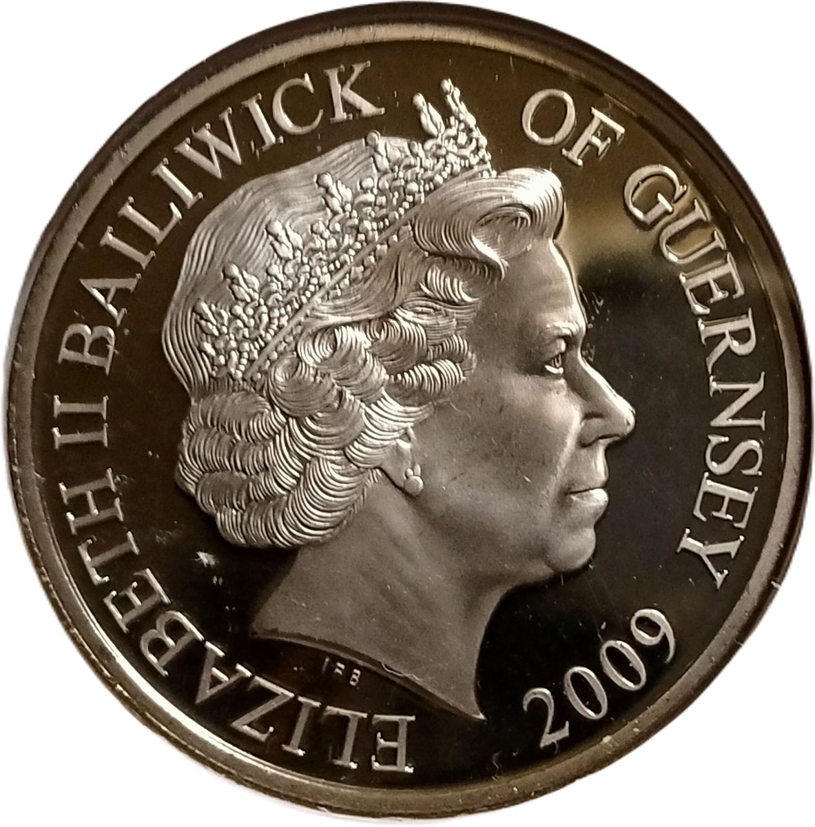 Guernsey 5 Pounds - Elizabeth II Naval Aviation - Battle of Taranto obverse