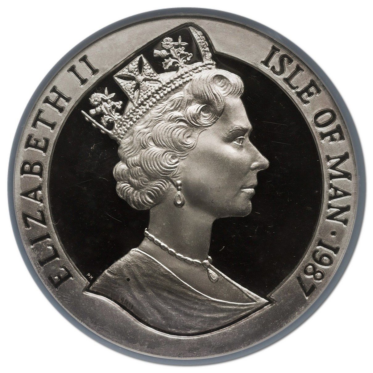 Isle of Man 10 Crowns - Elizabeth II America's Cup Challenge obverse