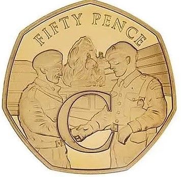 Isle of Man 50 Pence - Elizabeth II VE Day - Soldiers celebrating in Trafalgar Square; Gold Proof reverse