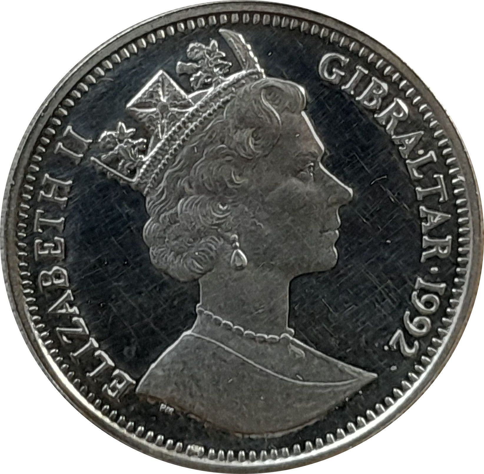 Gibraltar 14 ECUs / 10 Pounds - Elizabeth II Knight obverse