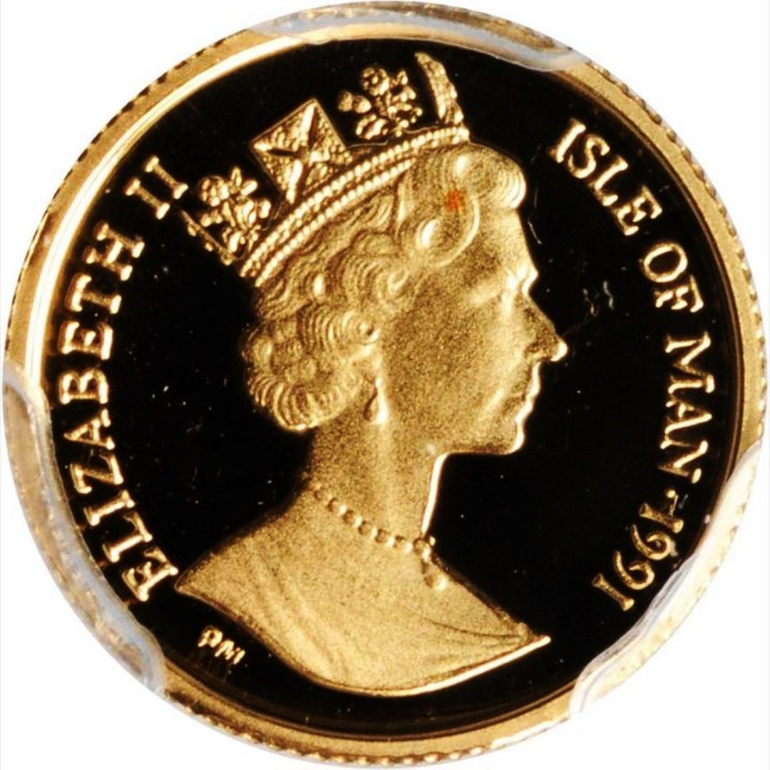 Isle of Man ½ Crown - Elizabeth II Norwegian Cat obverse