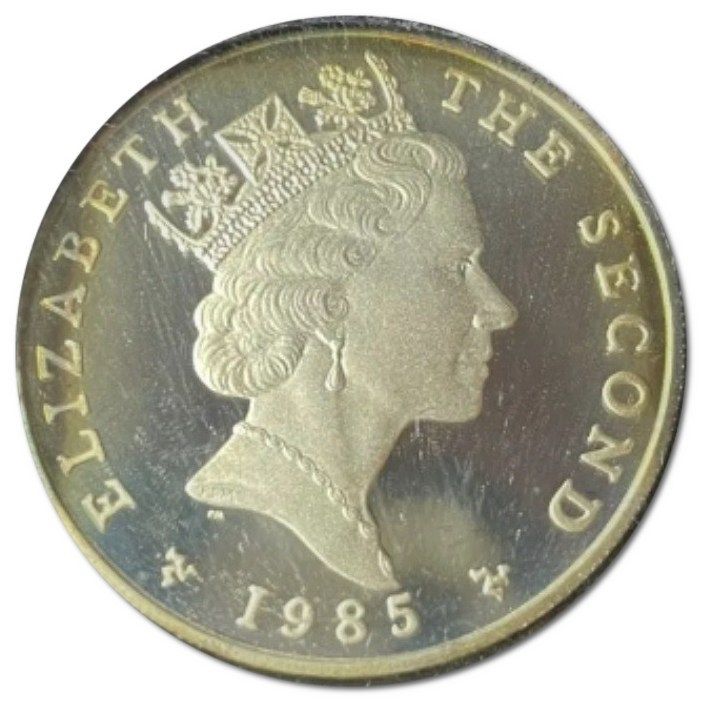 Isle of Man 5 Pounds - Elizabeth II Knight; Silver Proof obverse