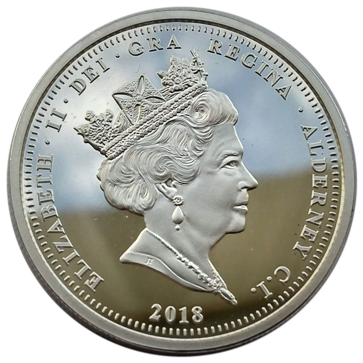Alderney 5 Pounds - Elizabeth II Sapphire Coronation Jubilee - Orb and Sceptre; Silver plated with gold gild obverse