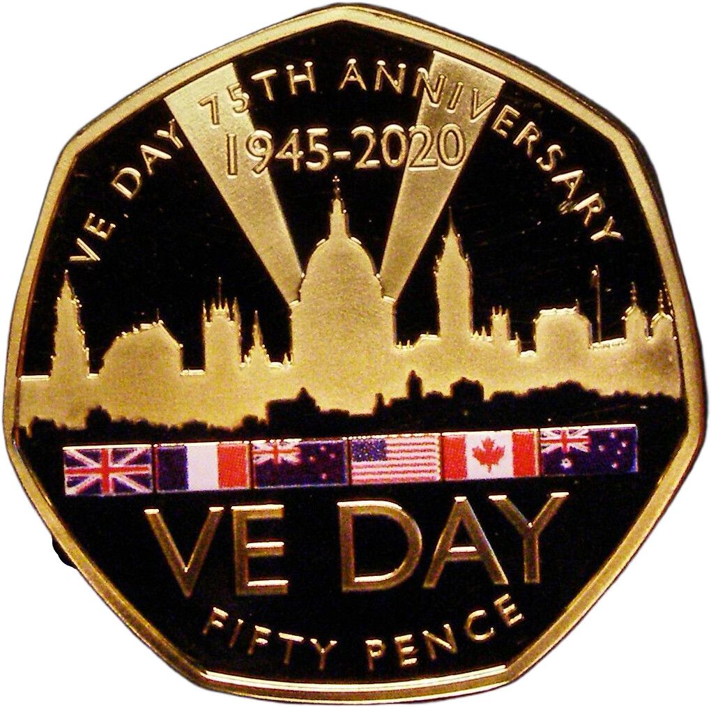 Gibraltar 50 Pence - Elizabeth II VE-Day; Gold Proof reverse