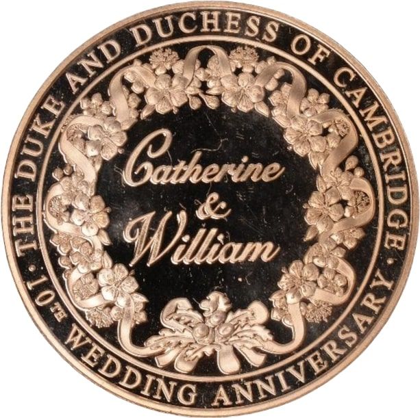 Gibraltar 5 Sovereigns - Elizabeth II Catherine and William obverse