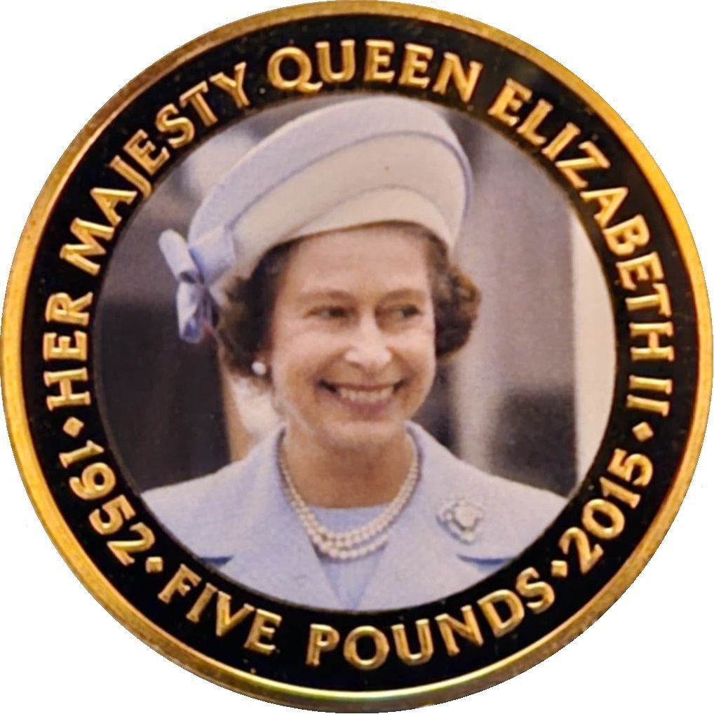 Tristan da Cunha 5 Pounds - Elizabeth II 1982 portrait - smiling queen with white hat and necklace