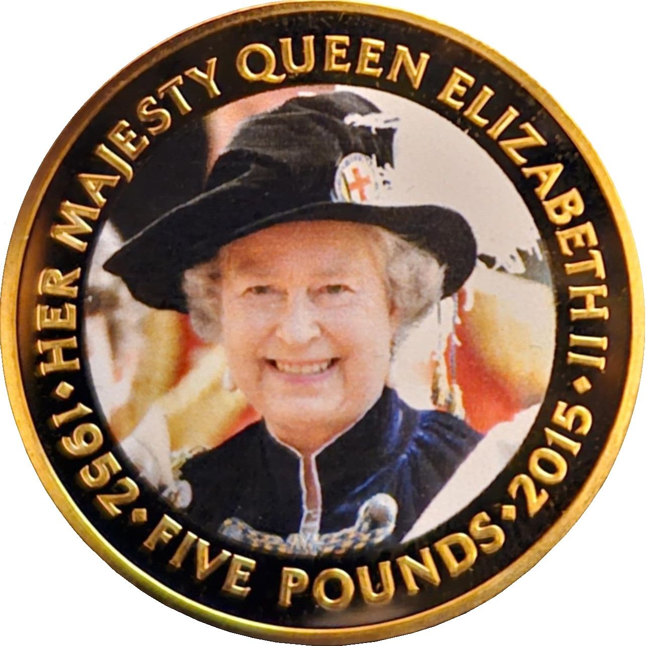 Tristan da Cunha 5 Pounds - Elizabeth II 2014 portrait - older queen with dark blue hat