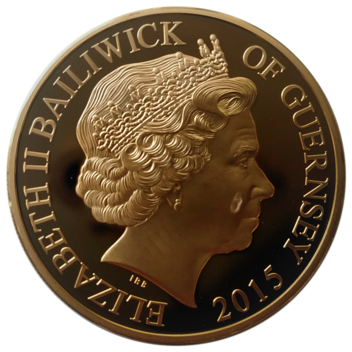 Guernsey 50 Pence - Elizabeth II Winston Churchill - in helmet obverse