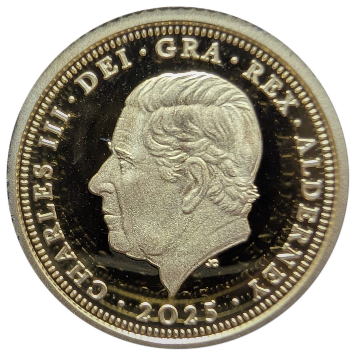 Alderney 5 Pounds - Charles III Queen Mother; Gold Proof obverse