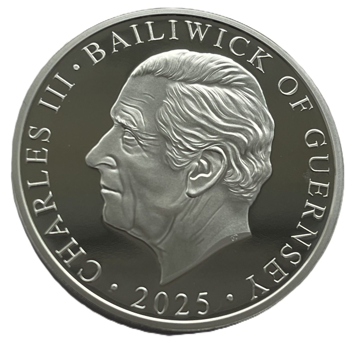 Guernsey 5 Pounds - Charles III Battle of Britain obverse