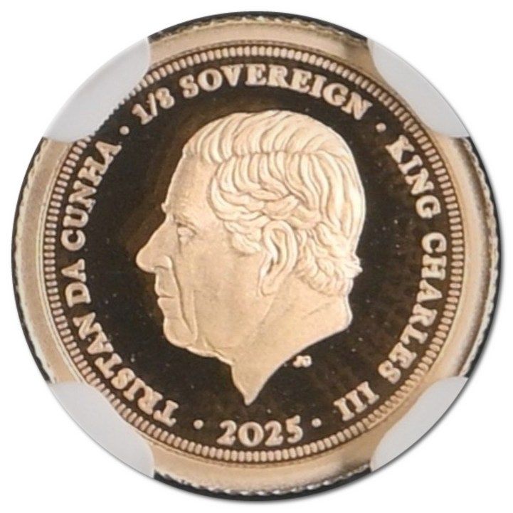 Tristan da Cunha ⅛ Sovereign - Charles III St. George & the Dragon obverse