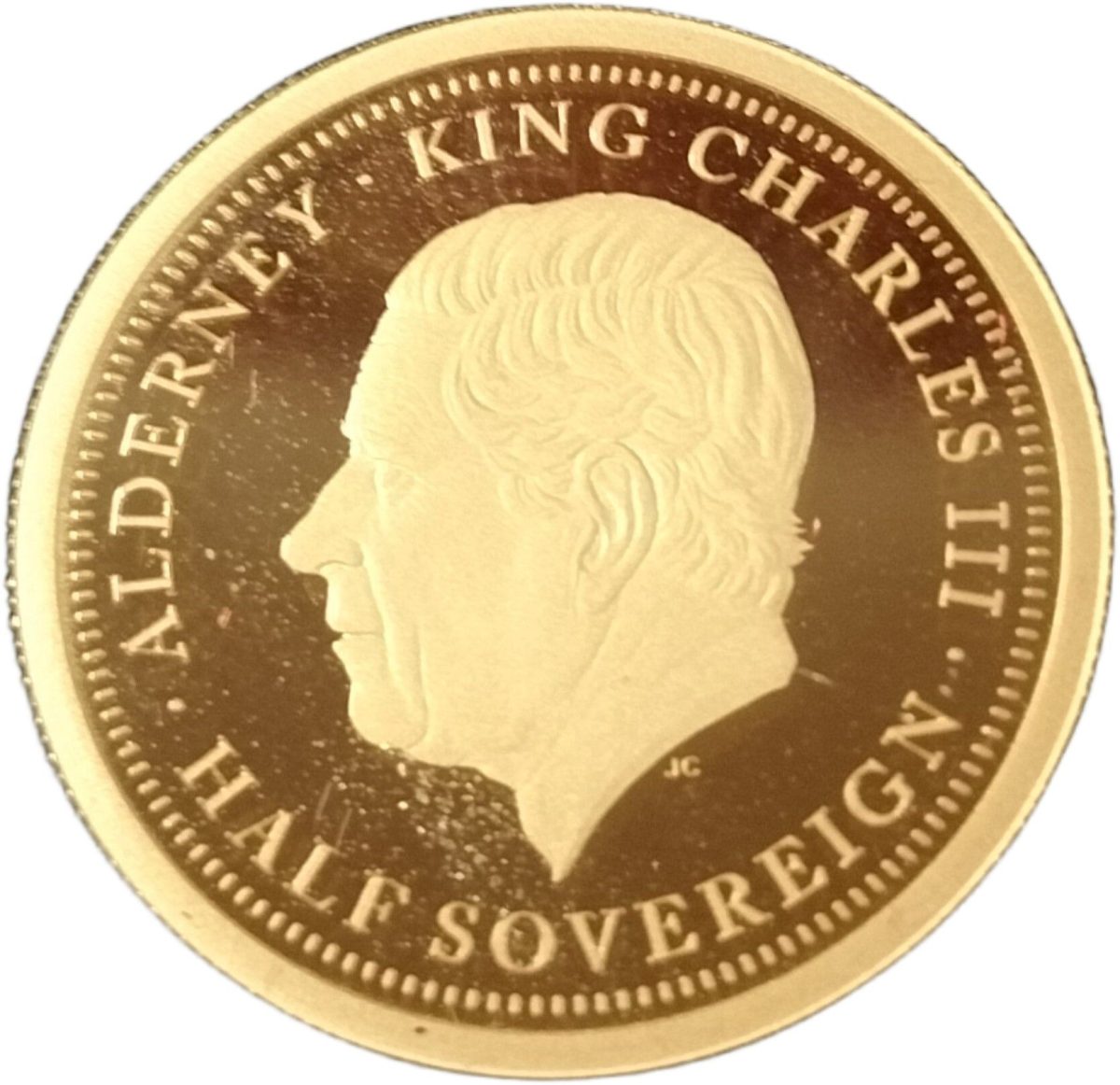 Alderney ½ Sovereign - Charles III Queen Elizabeth II Centenary - Monogram obverse