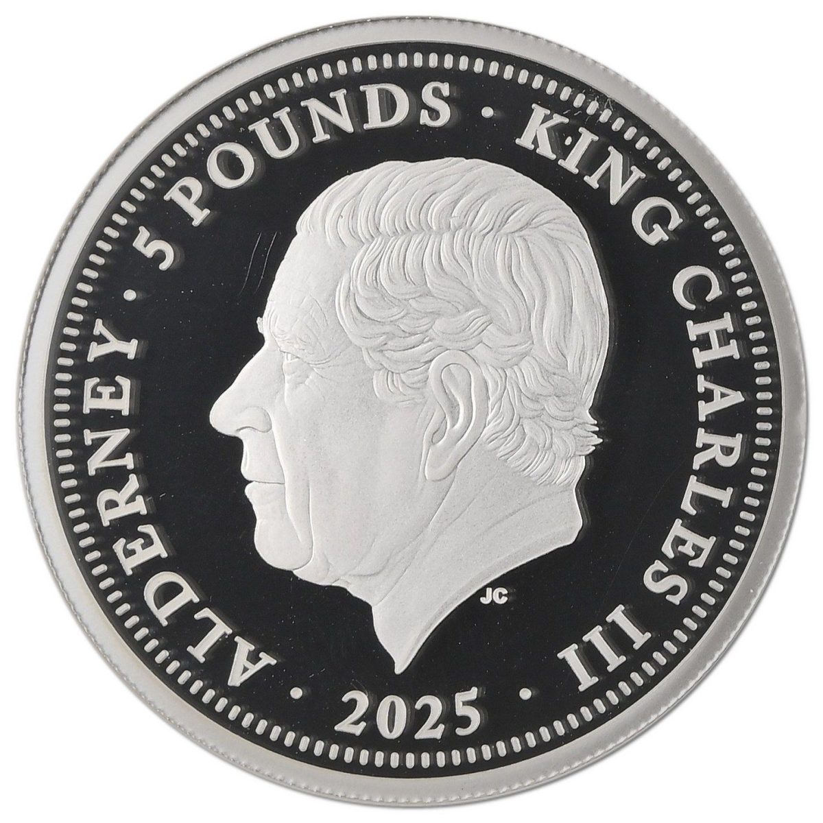 Alderney 5 Pounds - Charles III Una and the Lion obverse