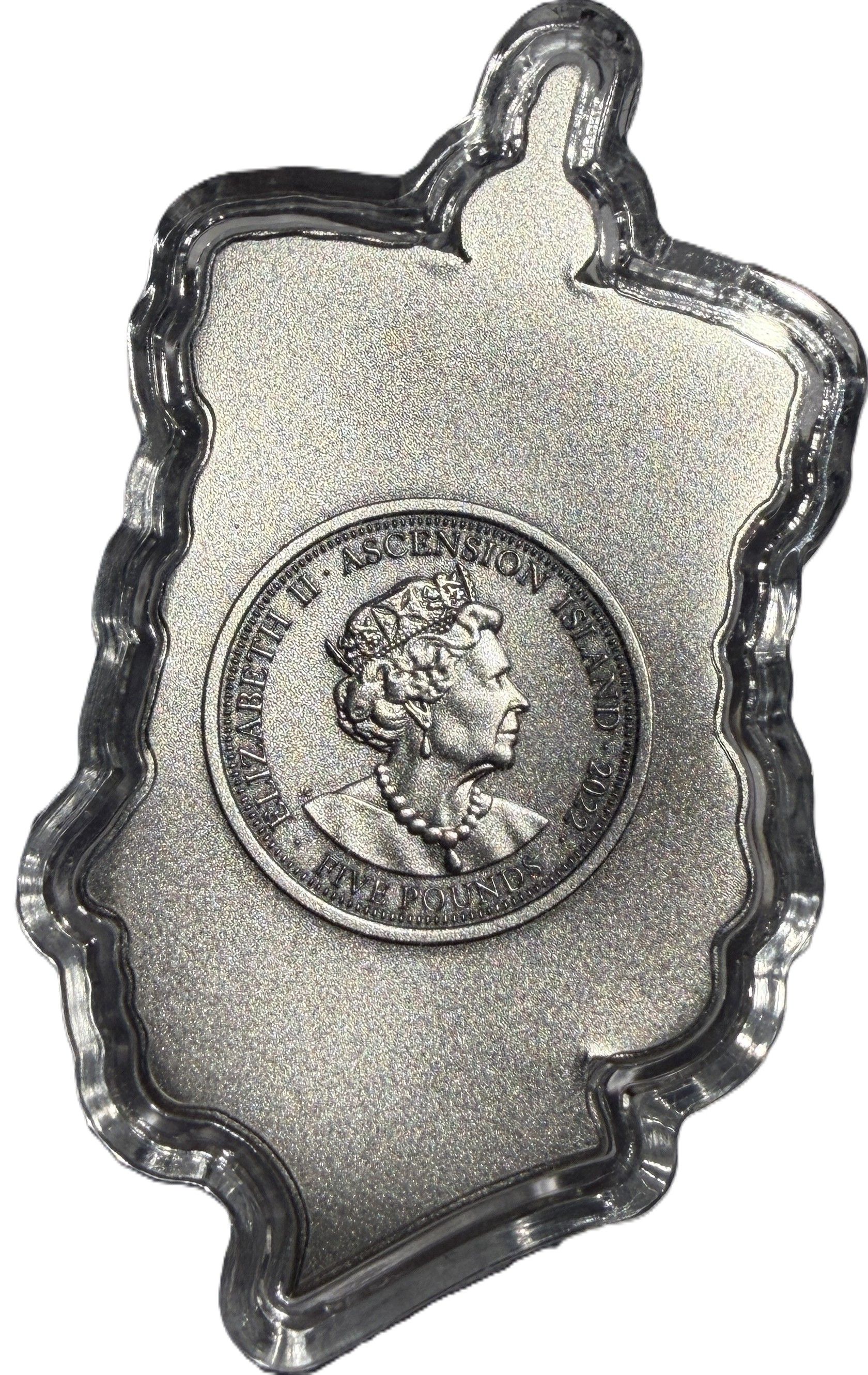 Ascension Island 5 Pounds - Elizabeth II Queen Elizabeth Shaped Portrait obverse