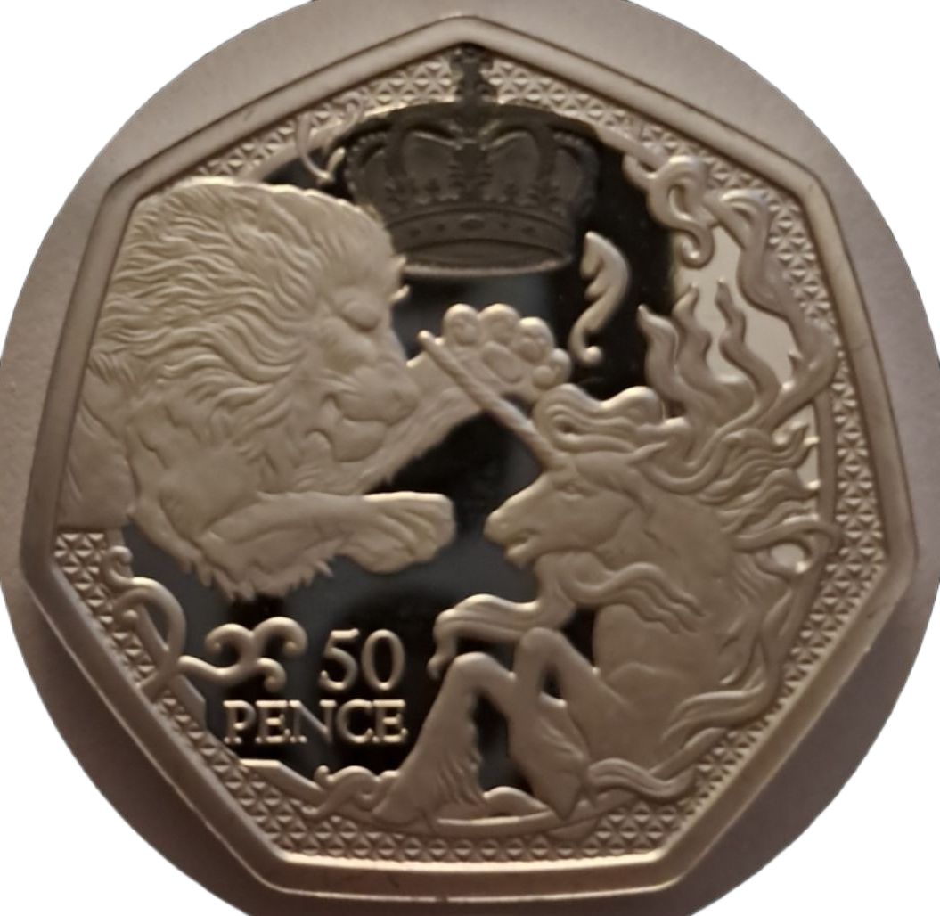 Ascension Island 50 Pence - Charles III The Lion and Unicorn; ½ oz