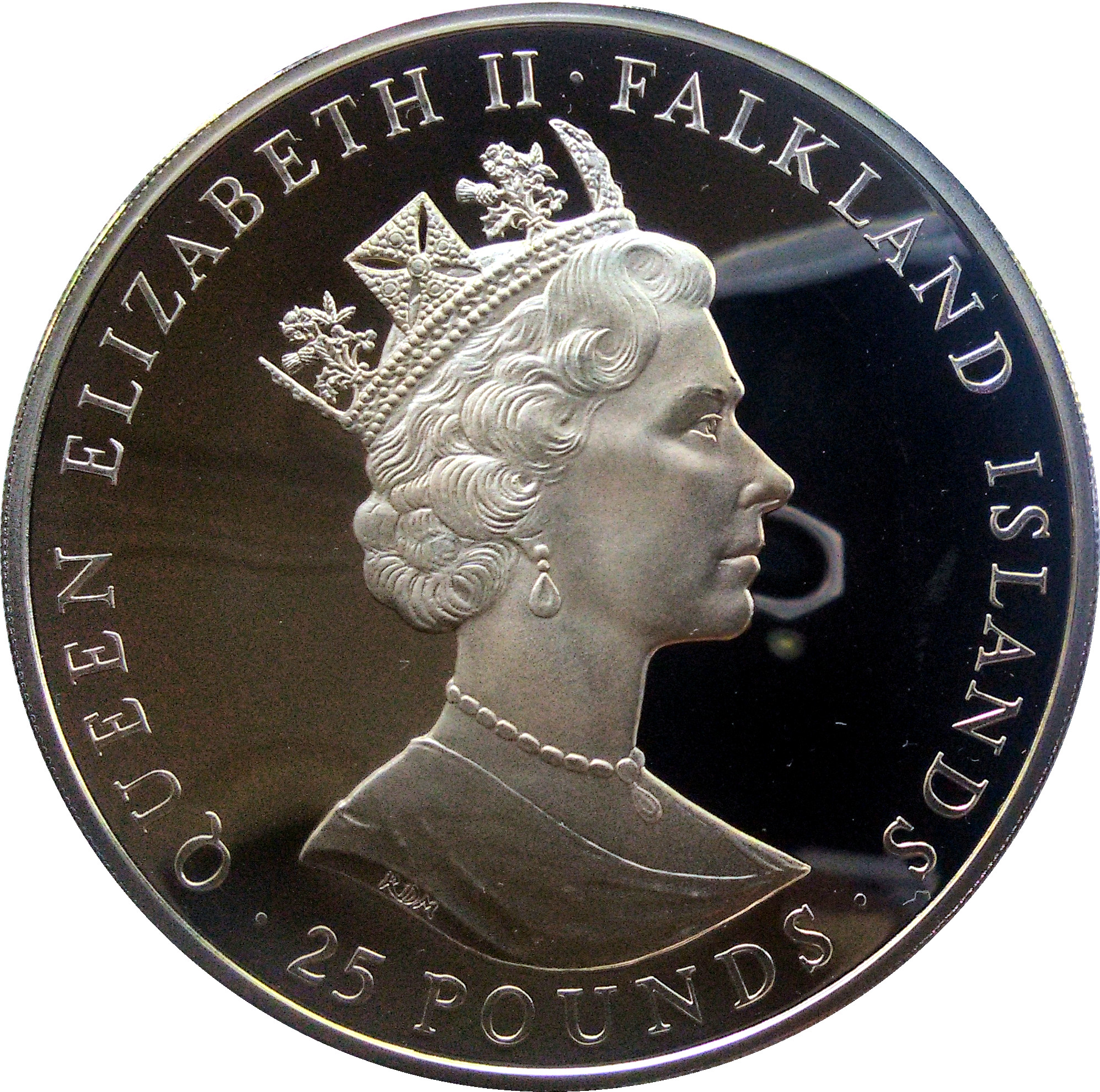 Falkland Islands 25 Pounds - Elizabeth II Royal Wedding obverse