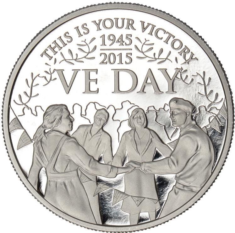 Alderney 5 Pounds - Elizabeth II VE Day; Platinum reverse