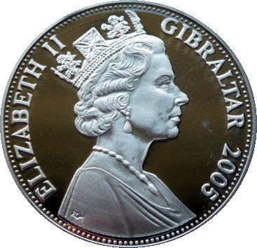 Gibraltar 5 Pounds - Elizabeth II Tracking the opponents by telescope obverse